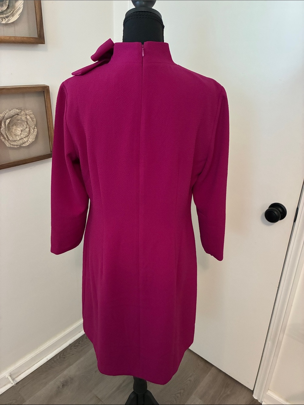 Eliza J Bow Neck Crepe Shift Dress Pink - Picture 5 of 5